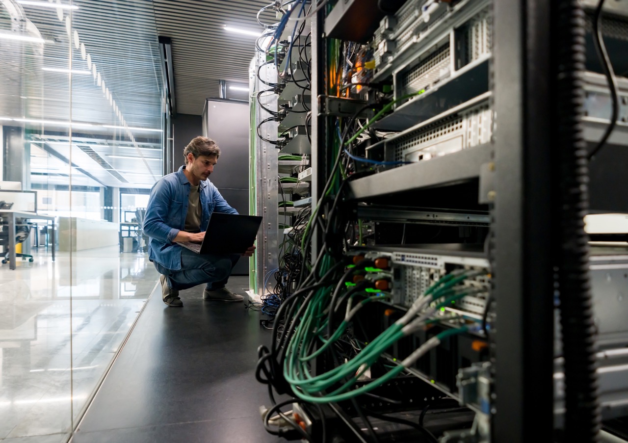 Elektromonteur Datacenter
